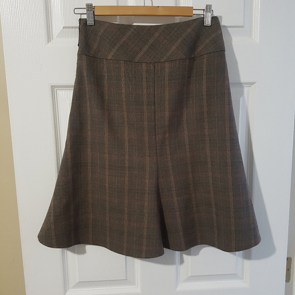 Plaid skirt - Picture 2 of 3